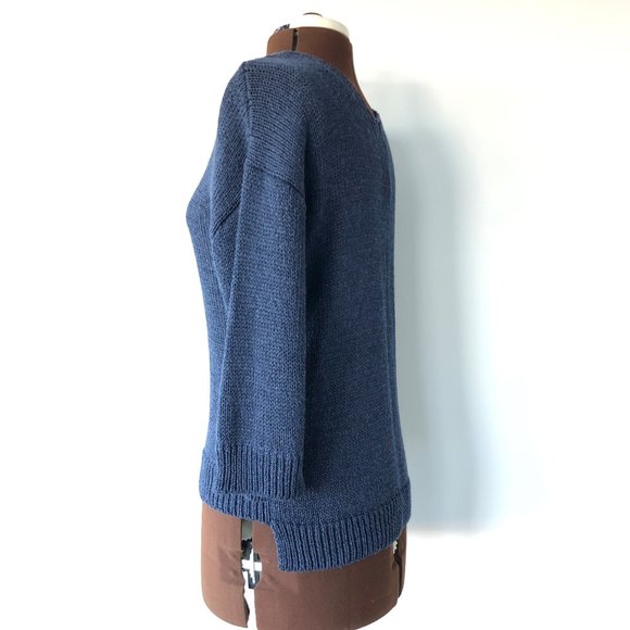 Blue V-neck Pullover Sweater - Picture 4 of 8